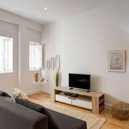 Alfama Chic Penabuquel3 Lägenhet Lisboa Exteriör bild