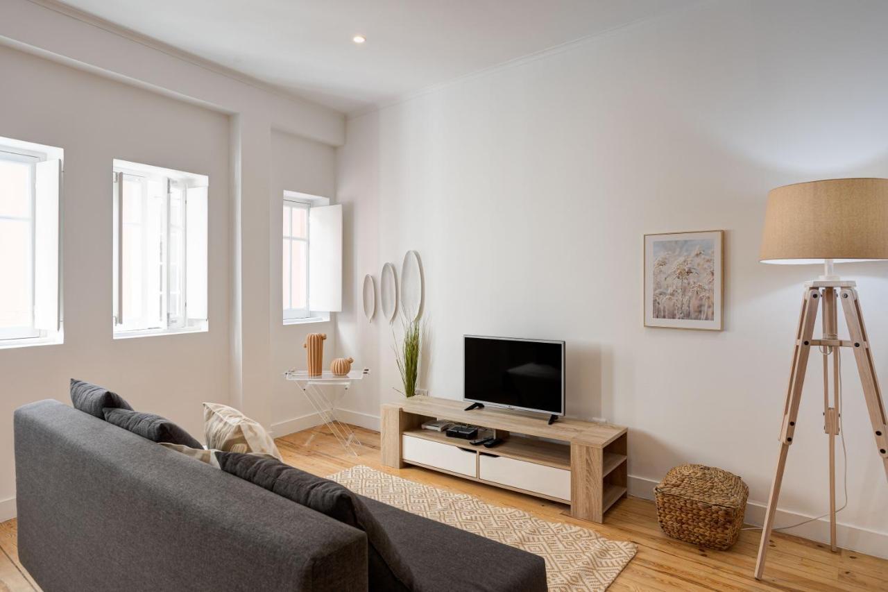 Alfama Chic Penabuquel3 Lägenhet Lisboa Exteriör bild