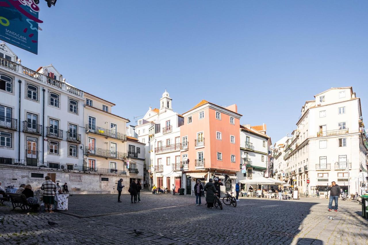 Alfama Chic Penabuquel3 Lägenhet Lisboa Exteriör bild