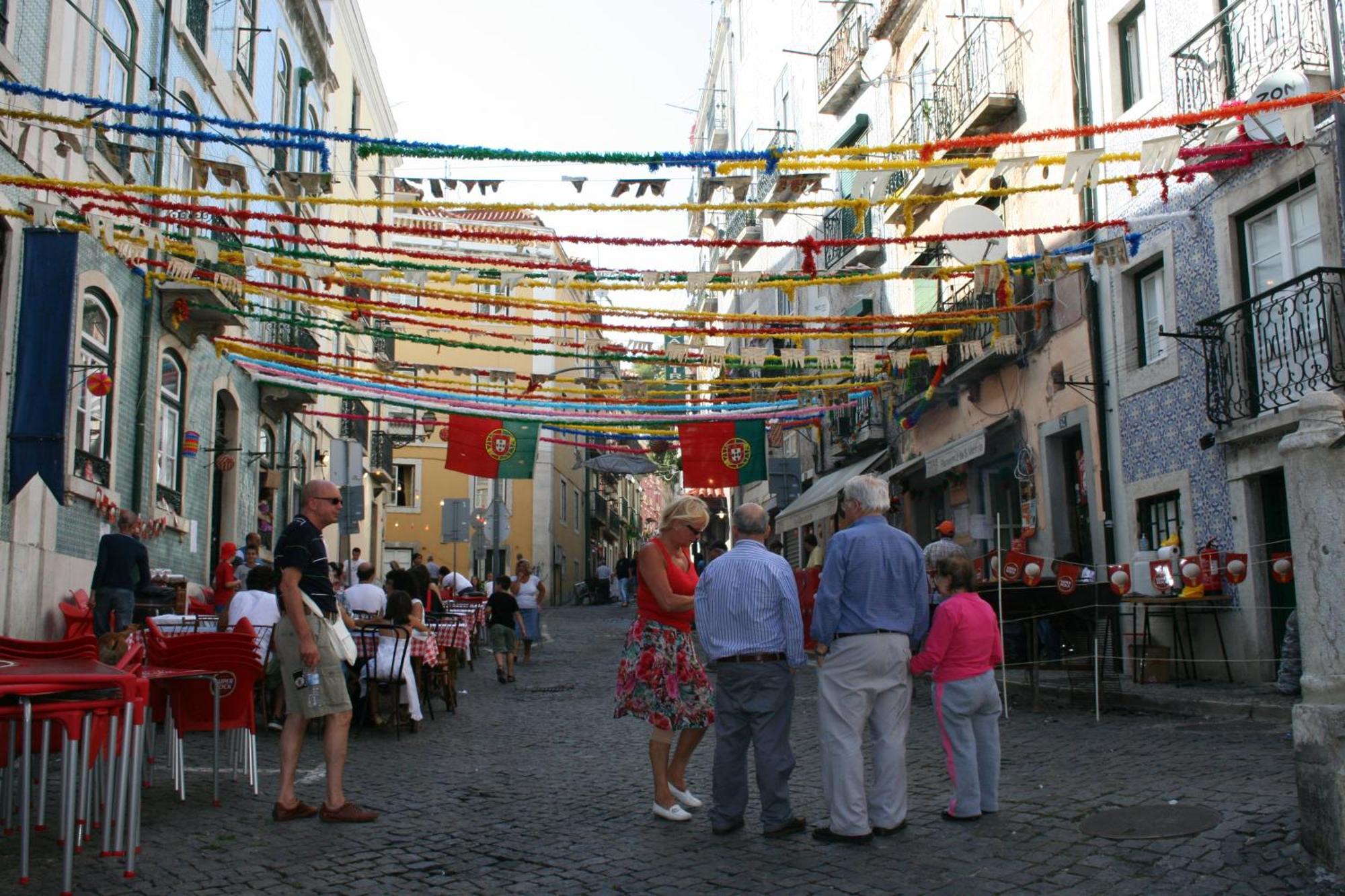 Alfama Chic Penabuquel3 Lägenhet Lisboa Exteriör bild